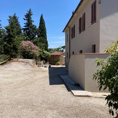 In Campagna Vicino Al Mare Venturina Terme